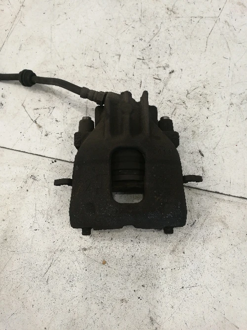 Спирачен апарат предна десен Форд Фокус 1.8тдци