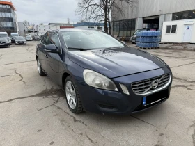 Volvo V60 2.4 D5 AWD , снимка 7