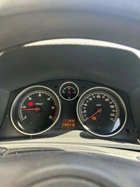 Opel Zafira, снимка 13