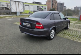 Opel Vectra 1.6 газ бензин, снимка 15