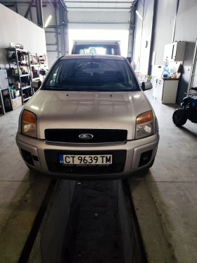 Ford Fusion, снимка 1
