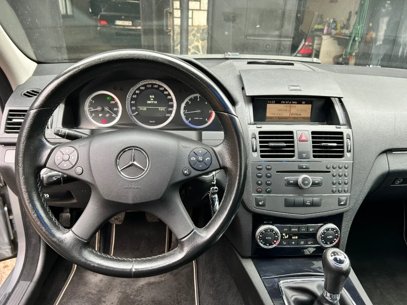 Mercedes-Benz C 220 2.2 Лизинг 6 скорости, снимка 7 - Автомобили и джипове - 48305673