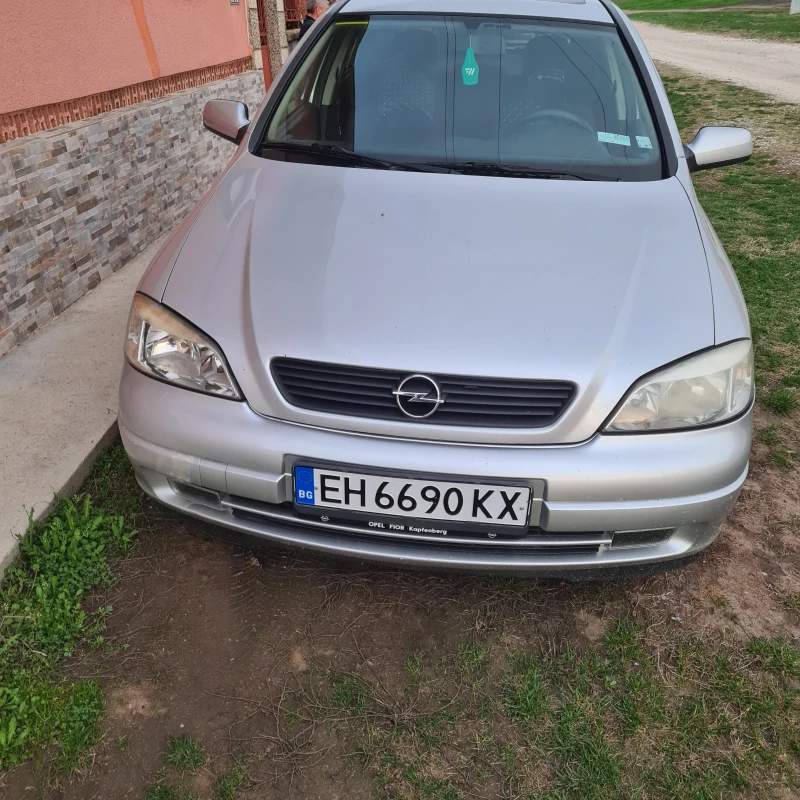 Opel Astra, снимка 1 - Автомобили и джипове - 49537845