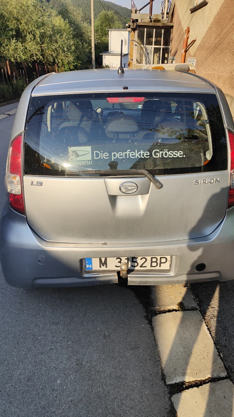 Daihatsu Sirion AWD, снимка 4 - Автомобили и джипове - 51893775