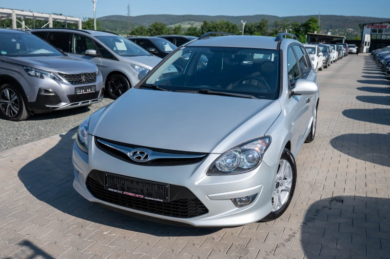 Hyundai I30 1.6* 90кс* дизел, снимка 3 - Автомобили и джипове - 51100955