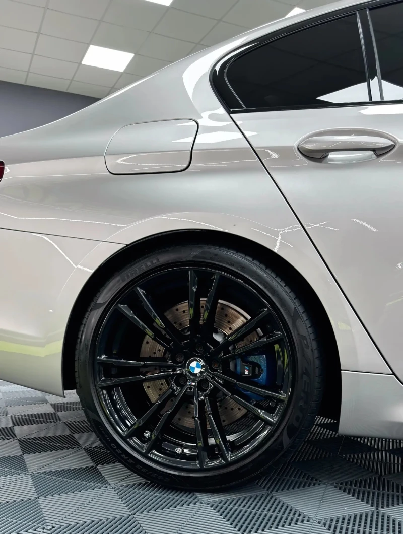 BMW M5 Competition , снимка 3 - Автомобили и джипове - 52641654