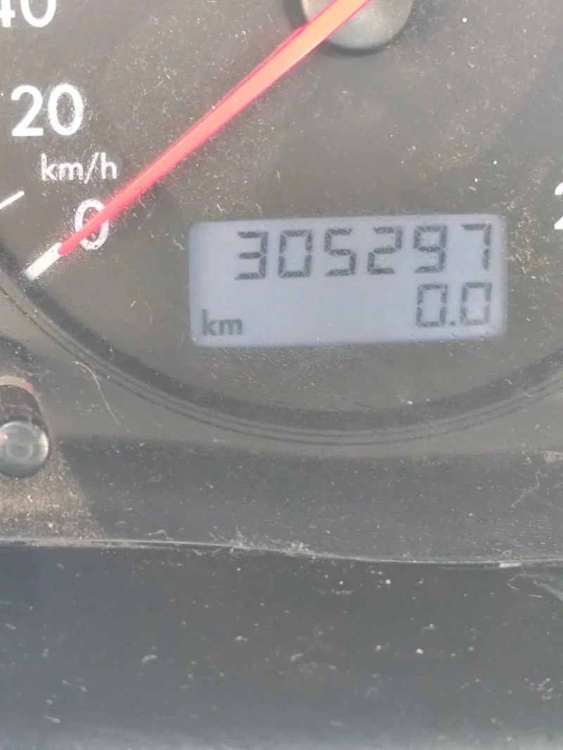 VW Passat, снимка 9 - Автомобили и джипове - 52681521