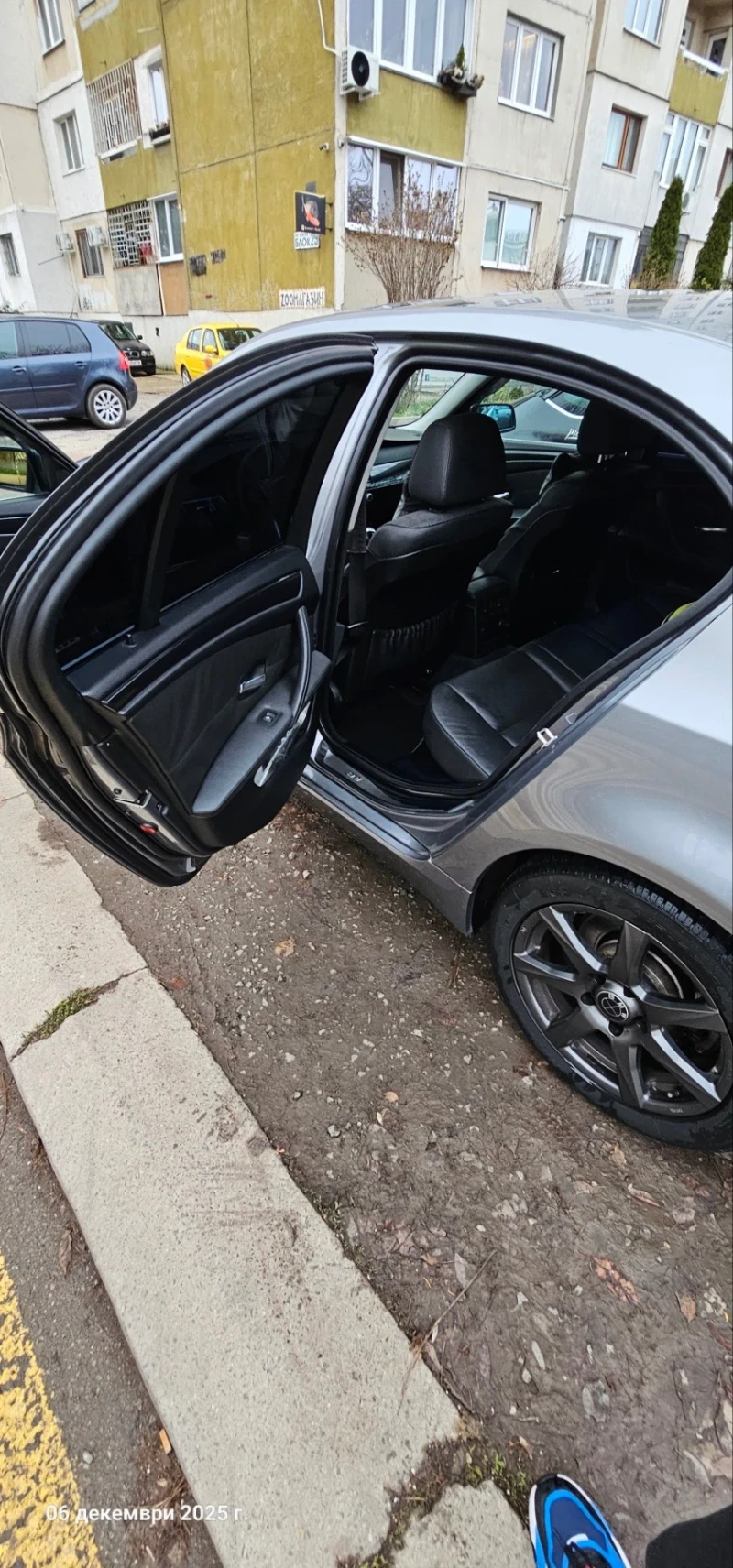 BMW 530 E 60 Xdrive, снимка 12 - Автомобили и джипове - 52777345