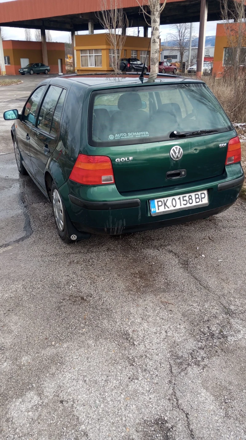 VW Golf SDI, снимка 3 - Автомобили и джипове - 53100241