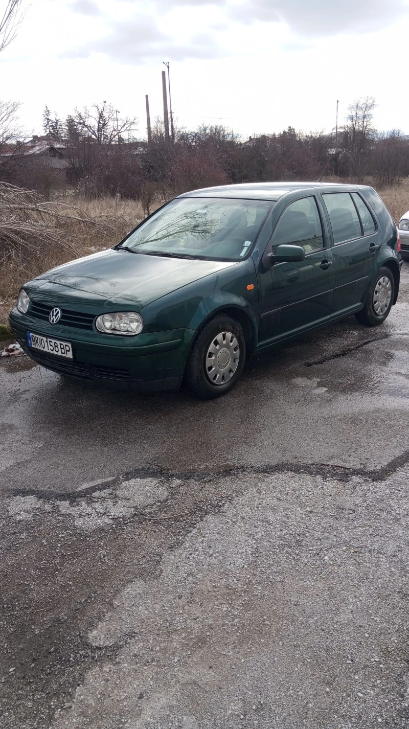 VW Golf