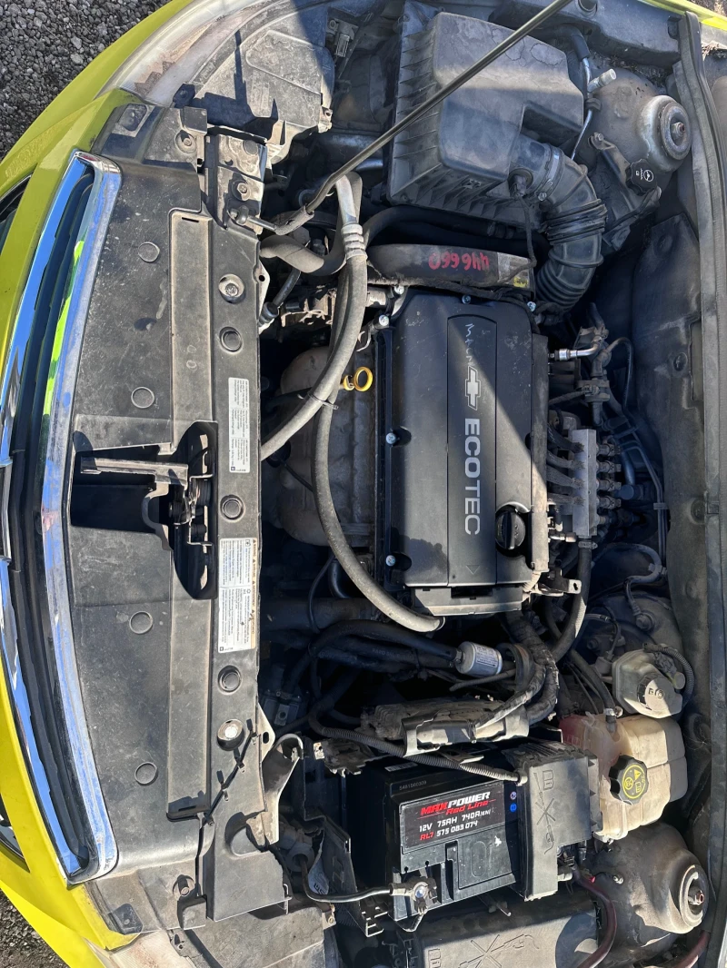 Chevrolet Cruze, снимка 14 - Автомобили и джипове - 53170379