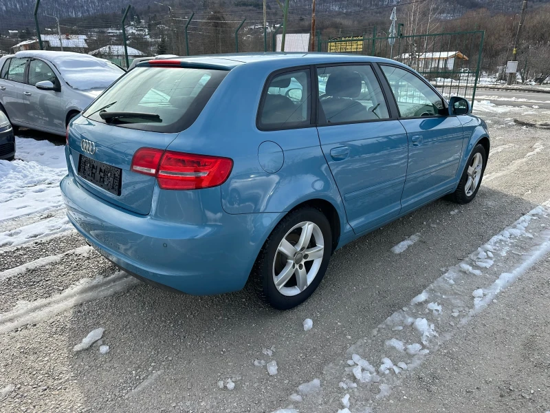 Audi A3 1.8 ТУРБО. АВТОМАТИК, снимка 4 - Автомобили и джипове - 53560541