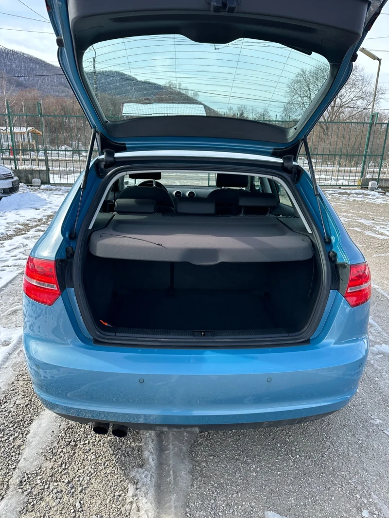 Audi A3 1.8 ТУРБО. АВТОМАТИК, снимка 16 - Автомобили и джипове - 53560541