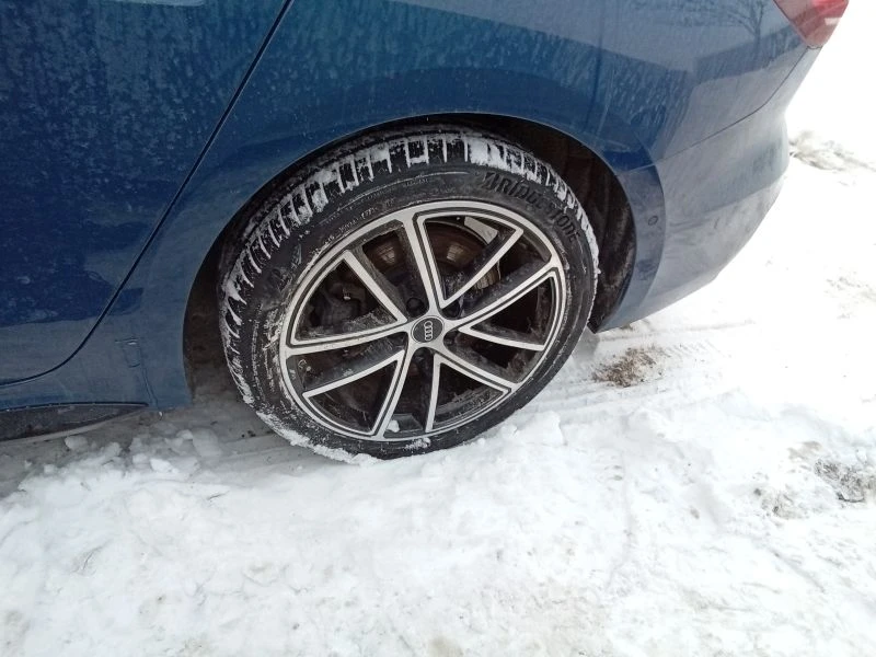 Audi A5 * Technik * CARFAX * БЕЗ ПЪРВОНАЧАЛНА ВНОСКА, снимка 7 - Автомобили и джипове - 54250457