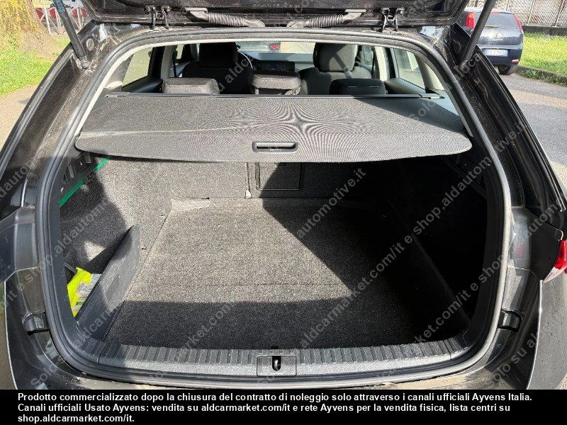 Skoda Octavia, снимка 7 - Автомобили и джипове - 54402356