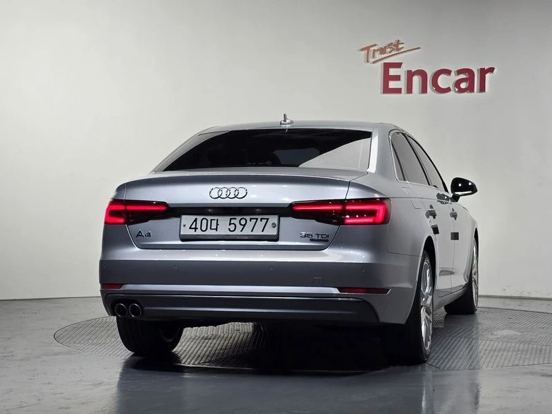 Audi A4 35 TDI Quattro Premium| 150к.с., снимка 4 - Автомобили и джипове - 56085301
