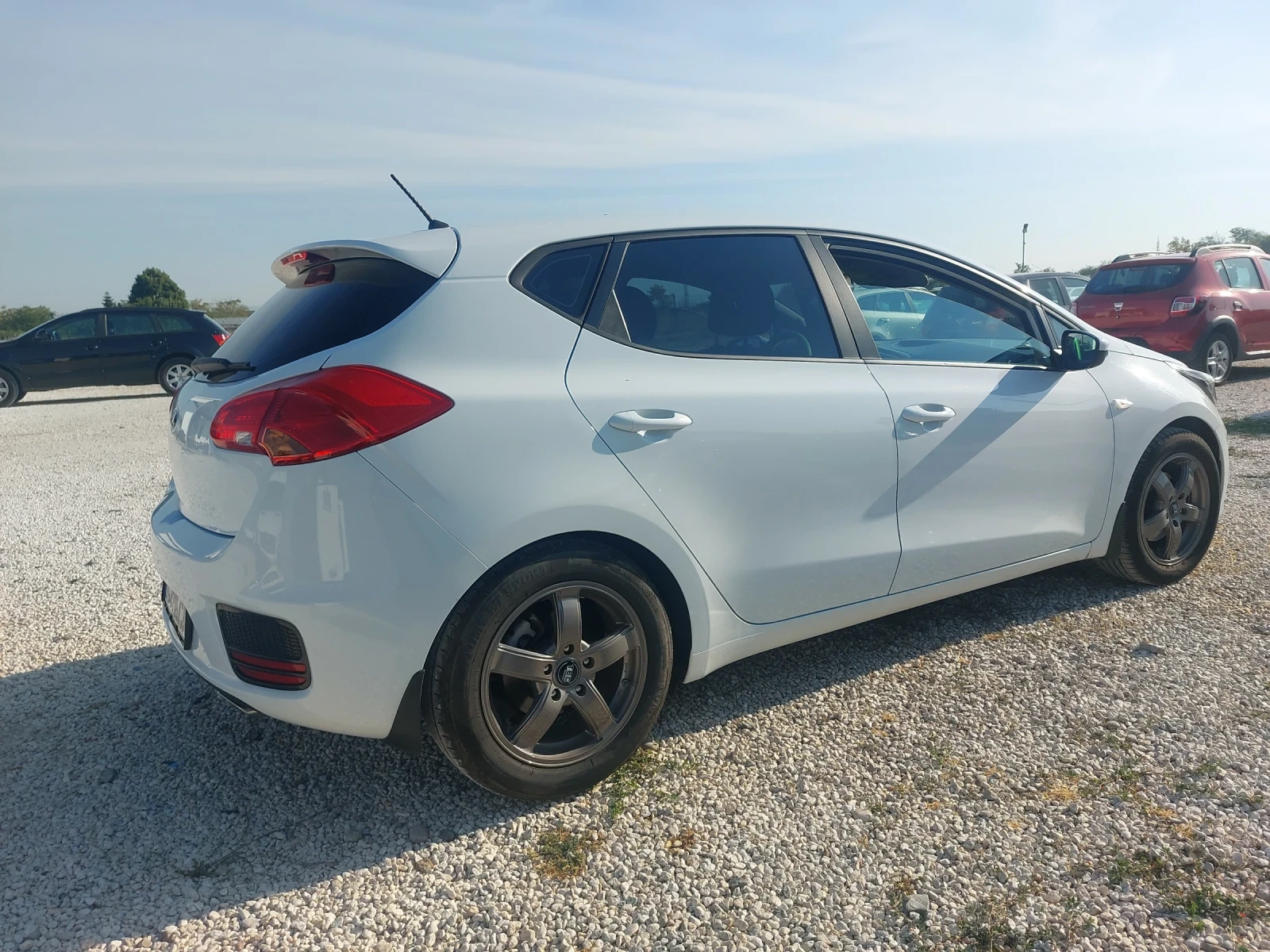 Kia Ceed 1.4АГУ - изображение 3