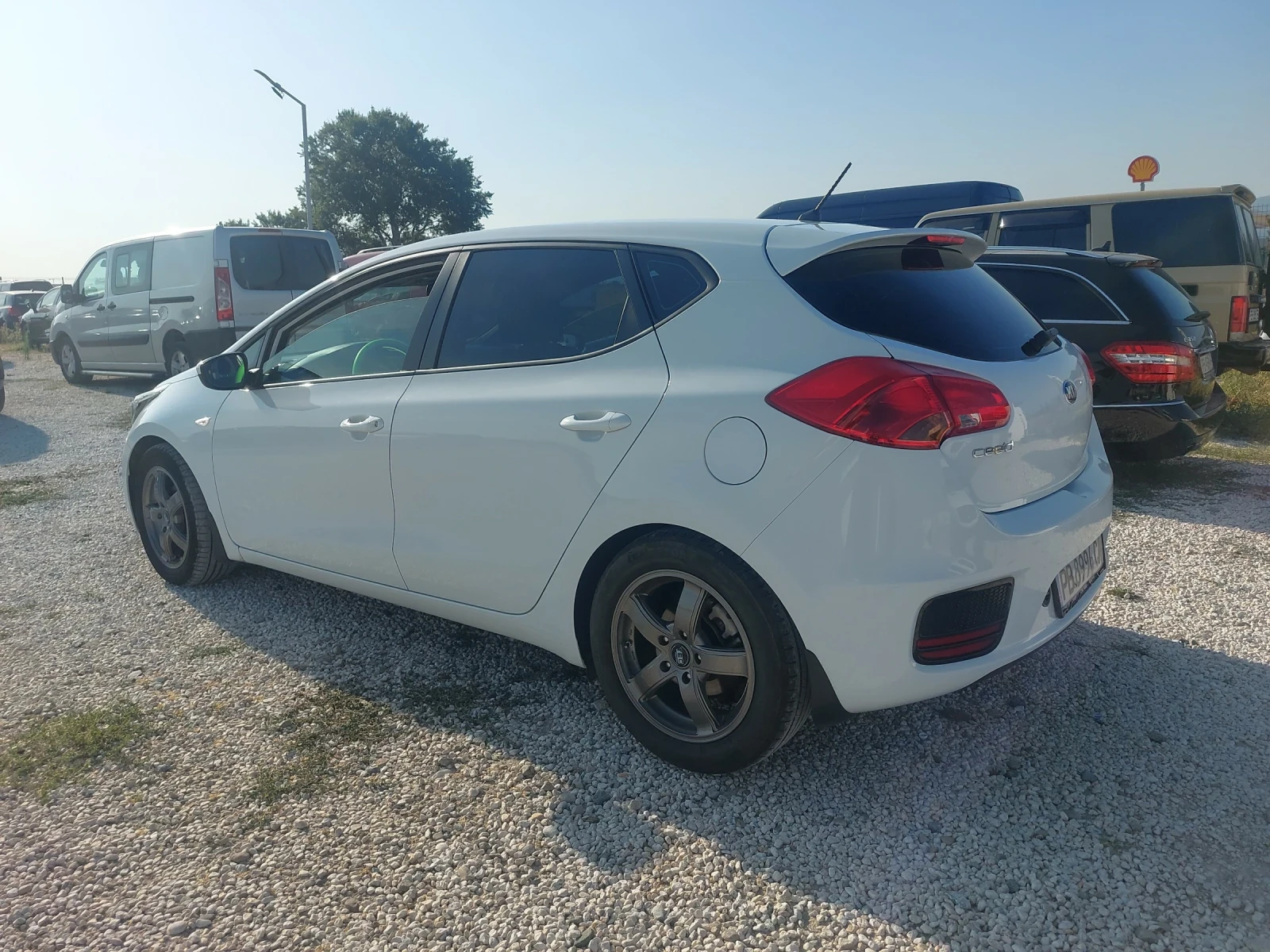 Kia Ceed 1.4АГУ - изображение 4