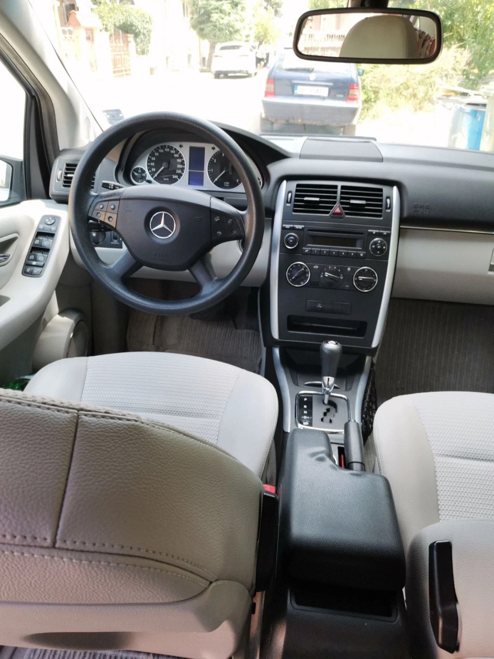 Mercedes-Benz B 200 Автоматик: ГАЗ - изображение 5
