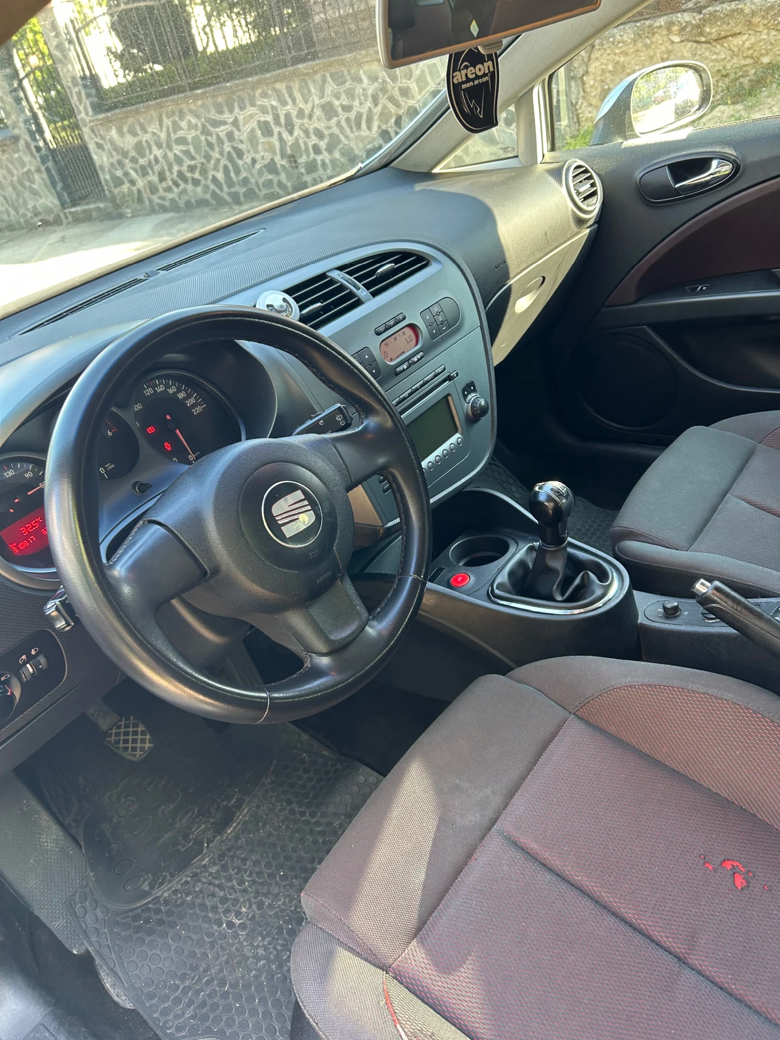 Seat Leon 1.9TDI 105кс ръчка - изображение 5