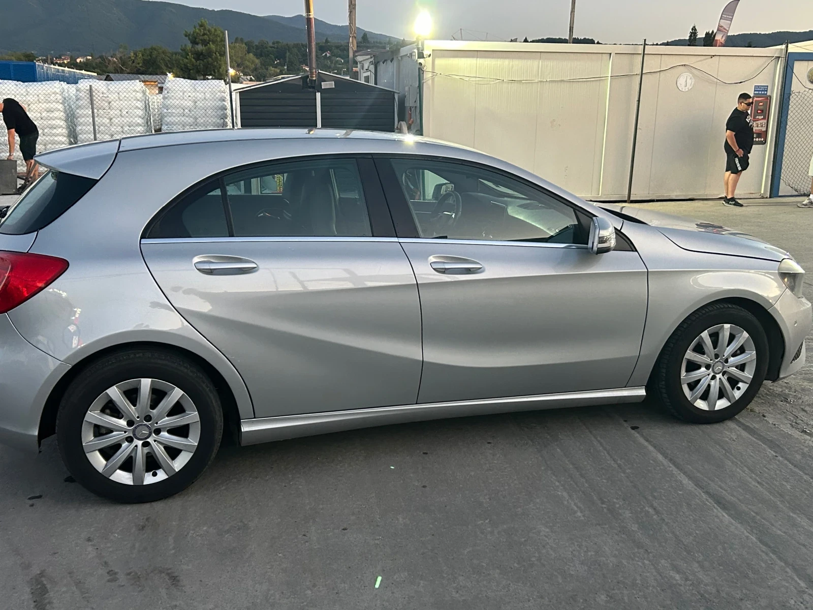 Mercedes-Benz A 180  - изображение 5