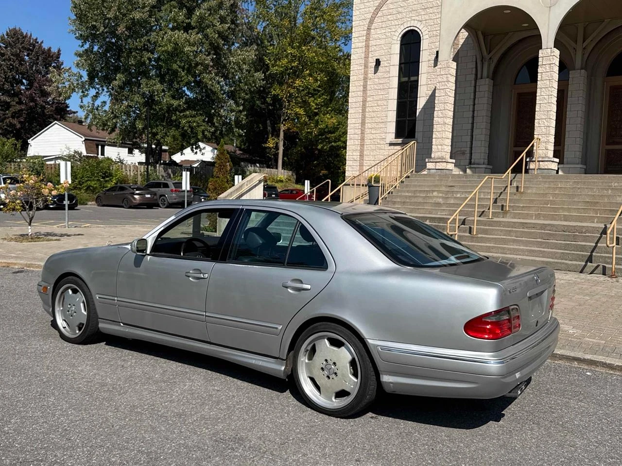 Mercedes-Benz E 55 AMG 55 АМГ БЕЗ ПЪВОНАЧАЛНА ВНОСКА'КАРФАКС' - изображение 6