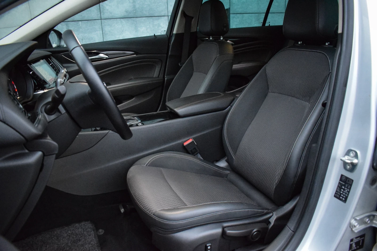 Opel Insignia SPORTS TOURER/NAVI/FULL - изображение 7