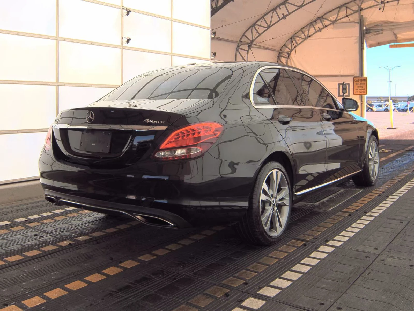 Mercedes-Benz C 300 4MATIC - изображение 5
