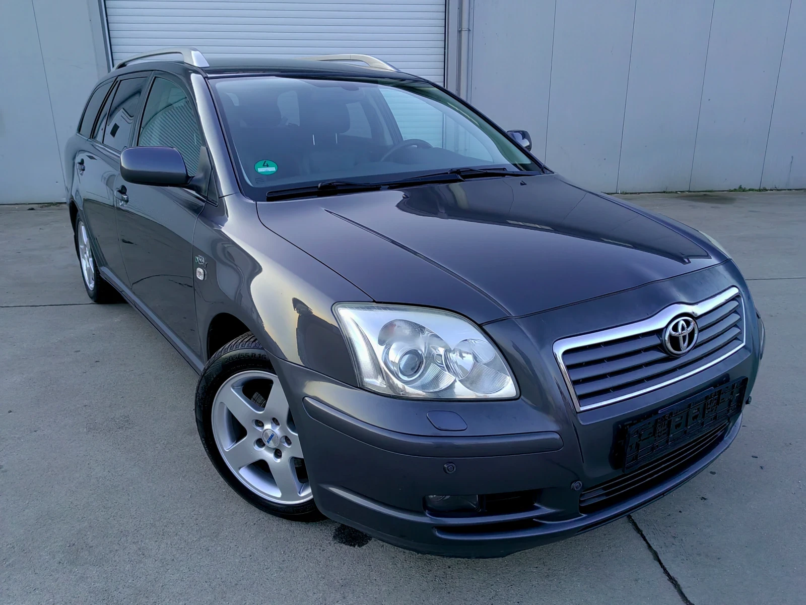 Toyota Avensis Като нова - изображение 5