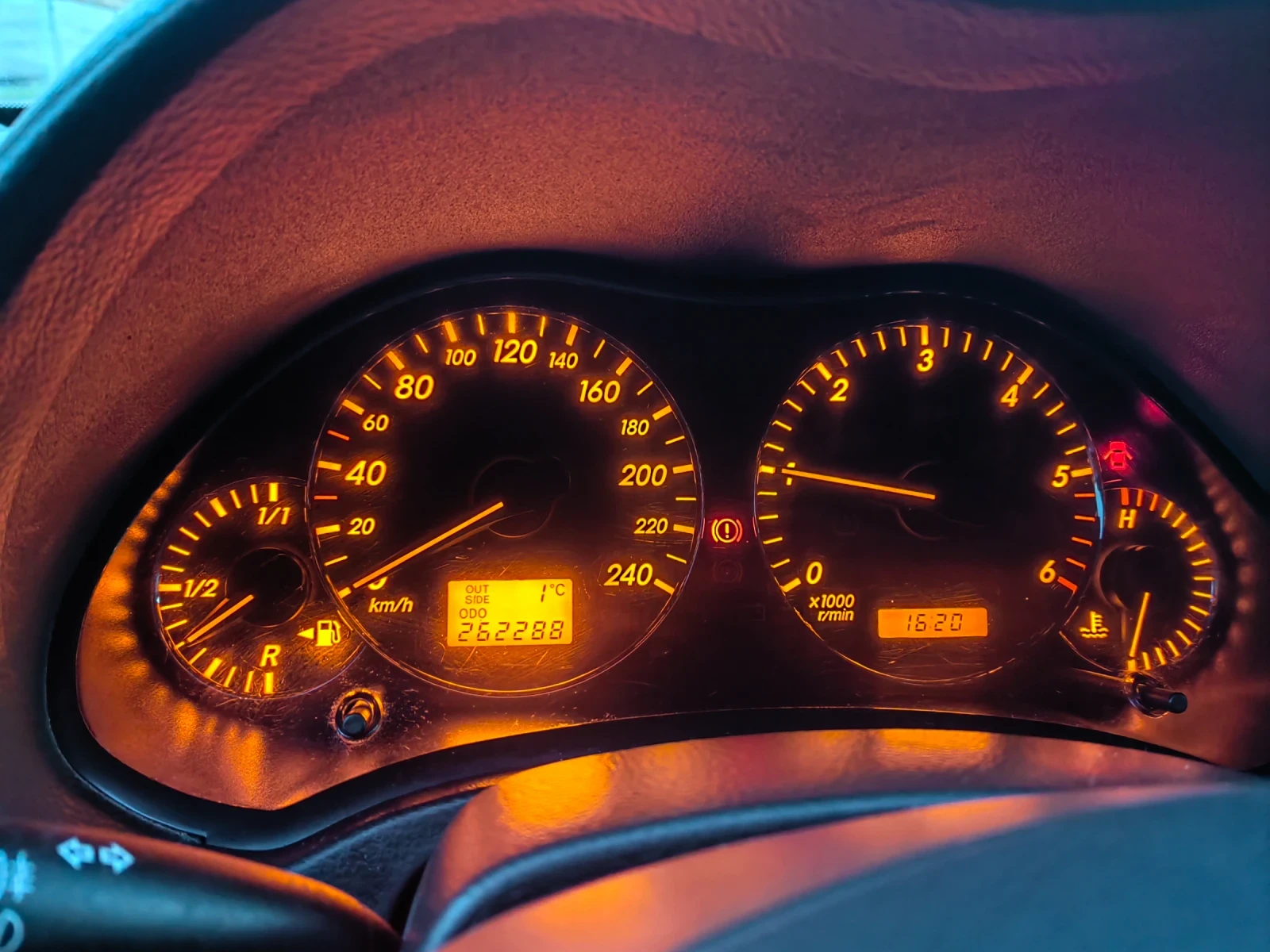 Toyota Avensis ���� ���� | Mobile.bg � ����������� 14