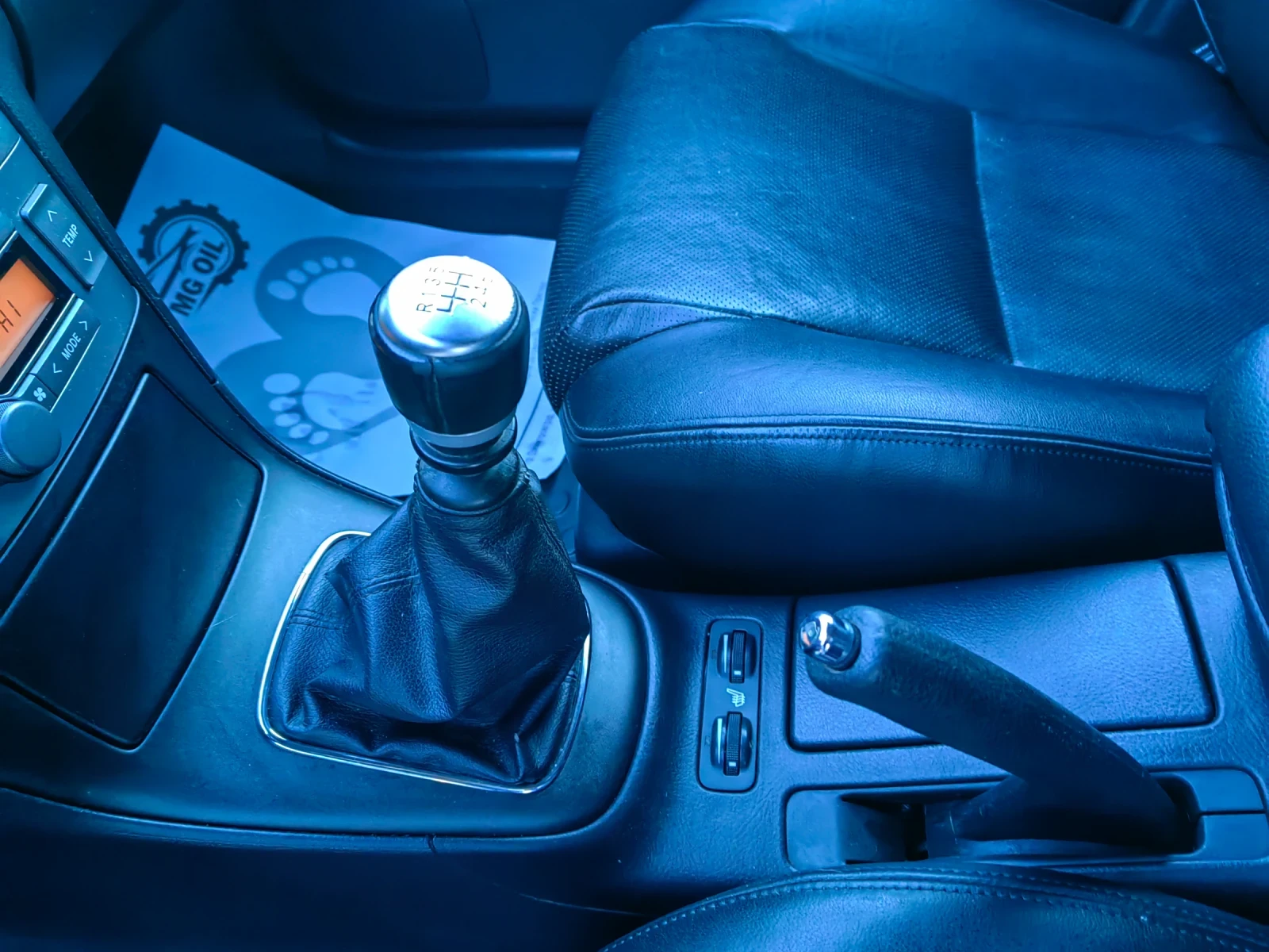 Toyota Avensis ���� ���� | Mobile.bg � ����������� 15