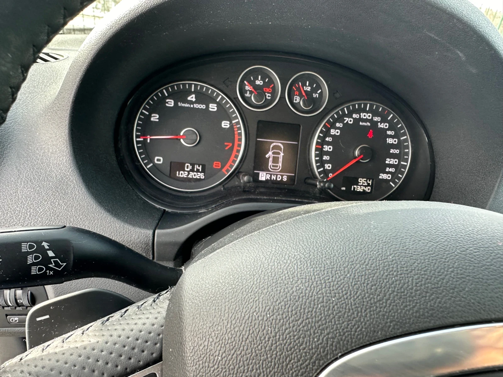 Audi A3 1.8 ТУРБО. АВТОМАТИК - изображение 8