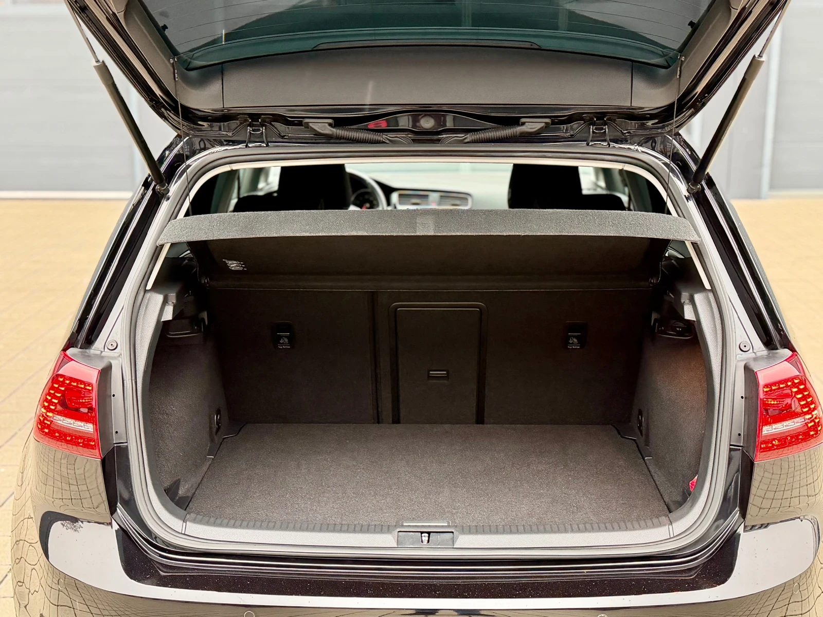 VW Golf 1.6TDI  R-Line  | Mobile.bg � ����������� 13