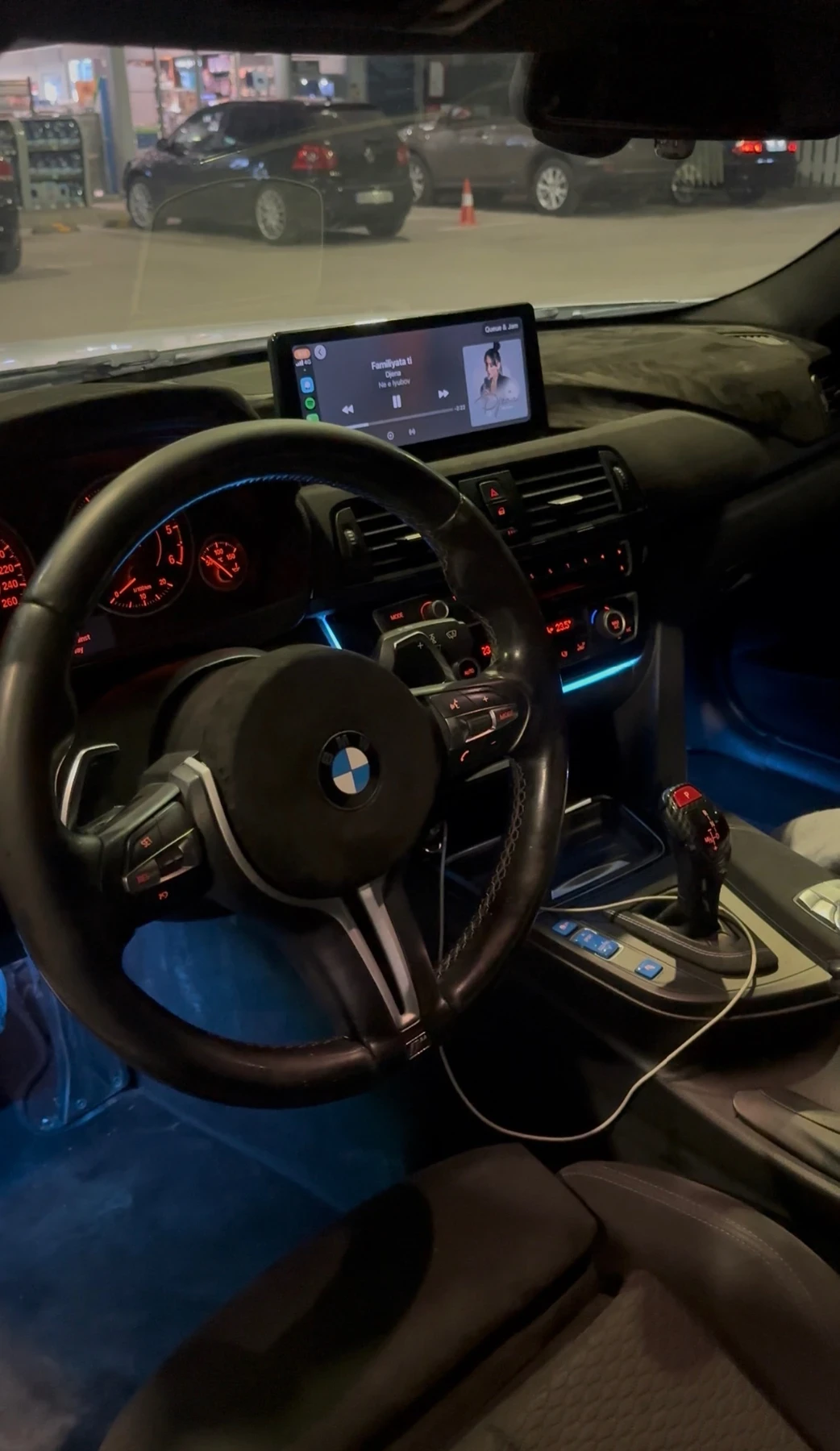 BMW 330 Mperformance! Ребилд НОВ МОТОР! Шпер! Само задно!!, снимка 5 - Автомобили и джипове - 53853242