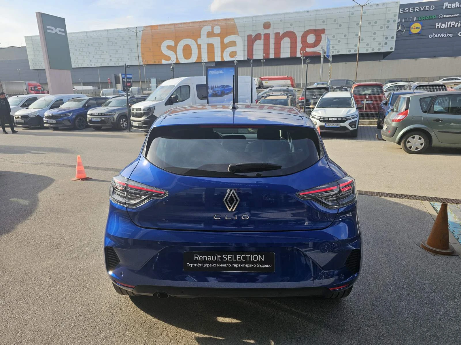 Renault Clio dCi 100 S&S, снимка 6 - Автомобили и джипове - 53987597