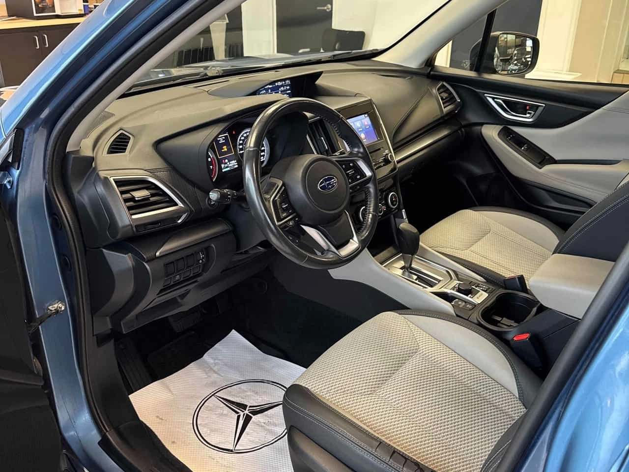 Subaru Forester * Convenience * ПОДГРЕВИ * КАМЕРА * ПАМЕТ, снимка 5 - Автомобили и джипове - 54141550