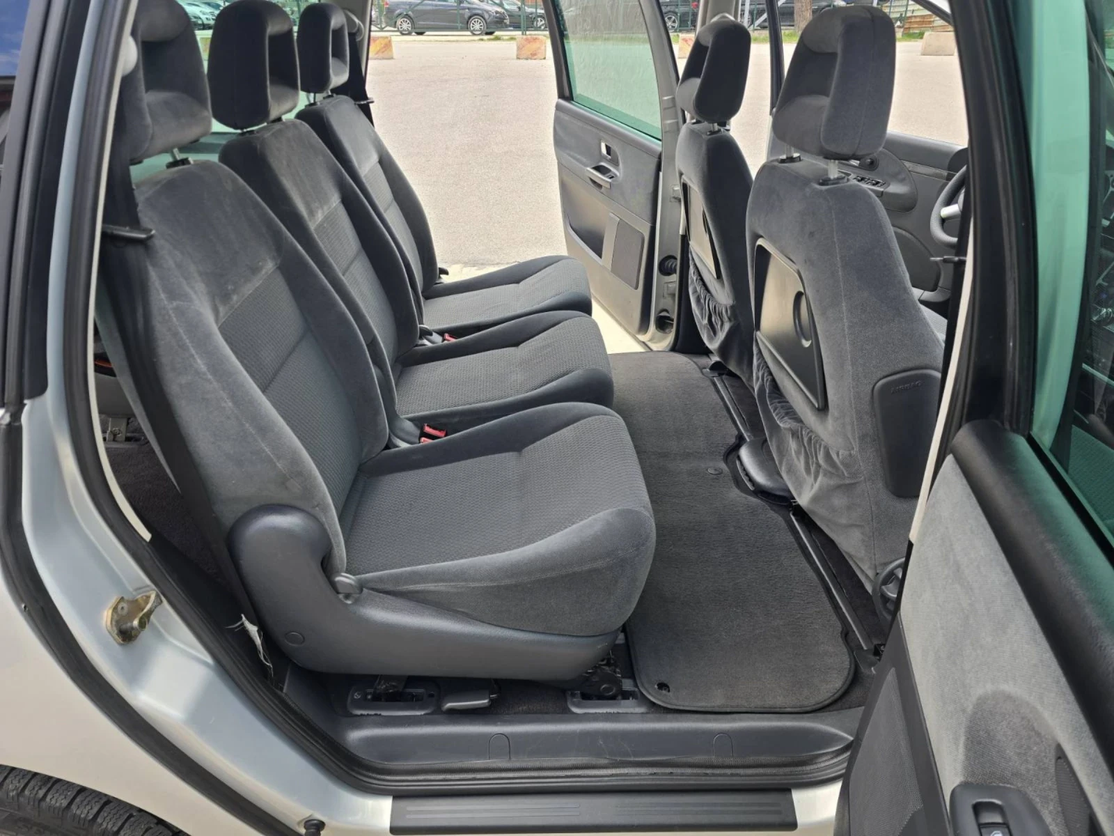 Ford Galaxy 1.9TDI 7MECTA, снимка 12 - Автомобили и джипове - 54210863