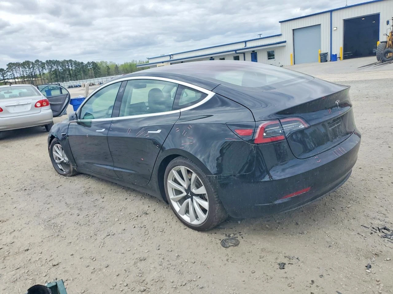 Tesla Model 3, снимка 2 - Автомобили и джипове - 54419058