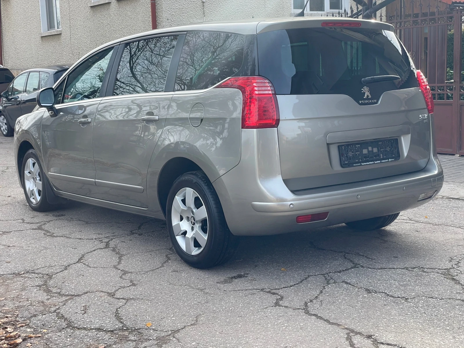 Peugeot 5008 1.6HDI* full* automat | Mobile.bg � ����������� 6