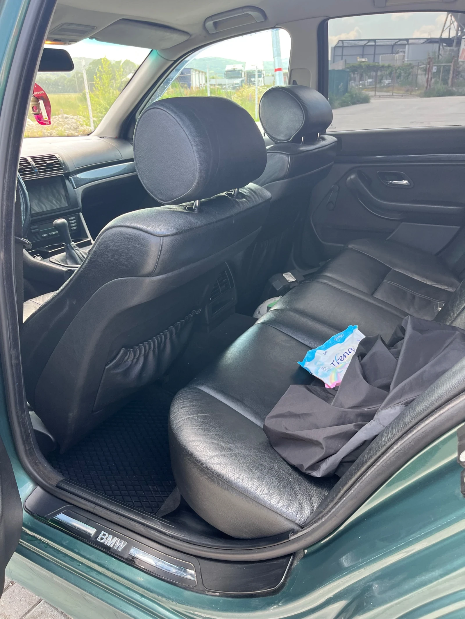BMW 520 Е39, снимка 12 - Автомобили и джипове - 54792052