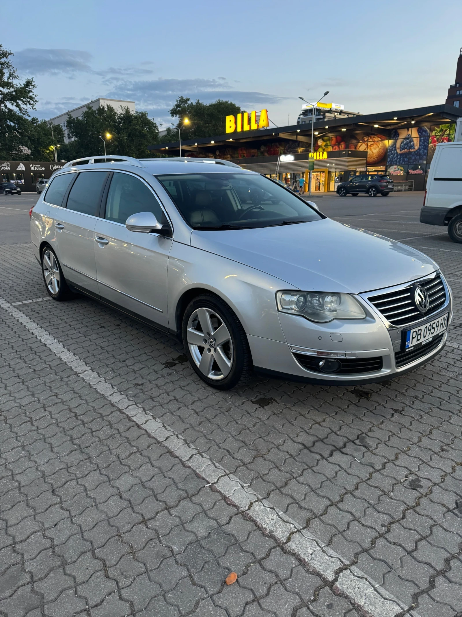 VW Passat, снимка 8 - Автомобили и джипове - 54983689