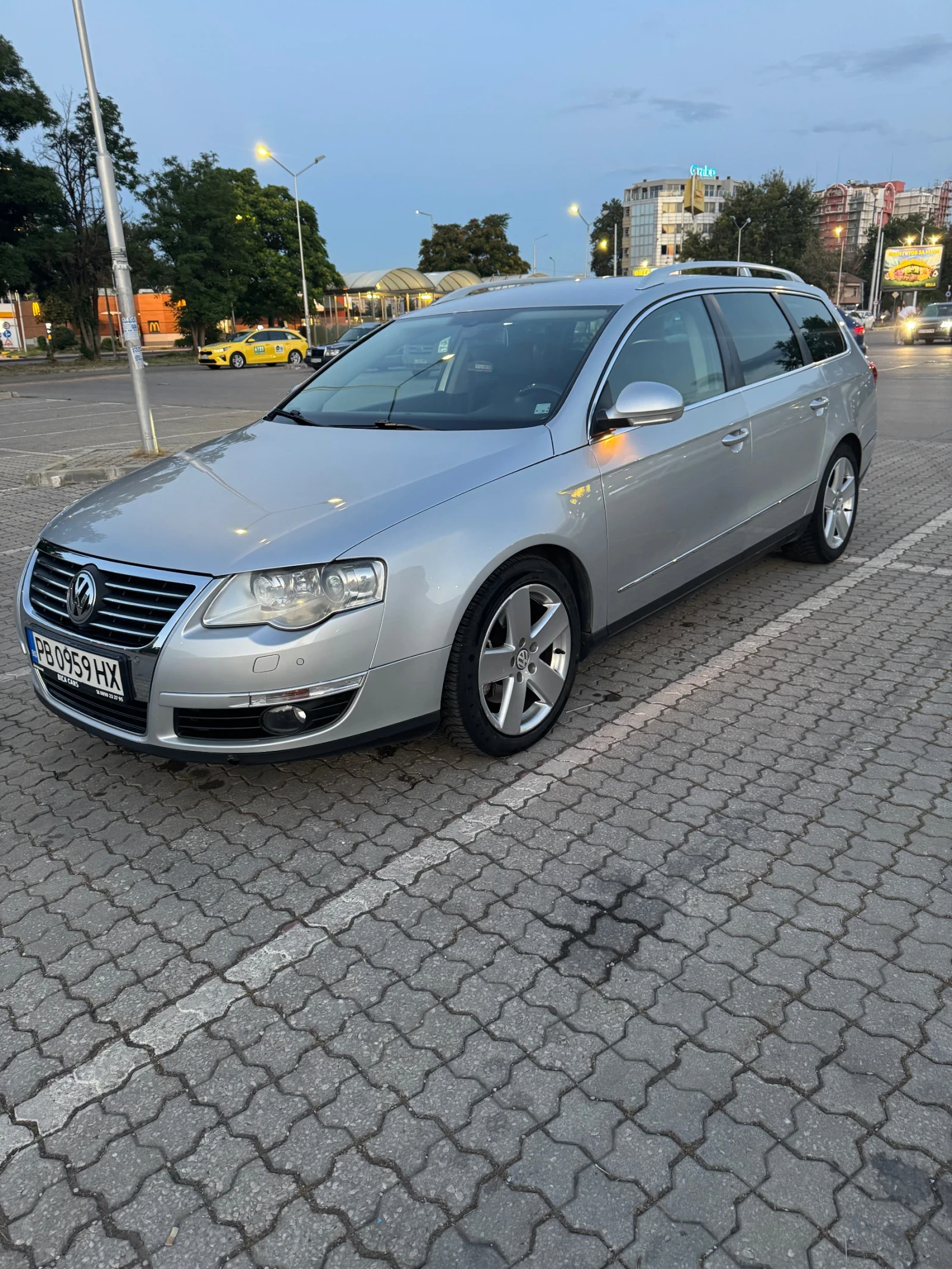 VW Passat, снимка 2 - Автомобили и джипове - 54983689