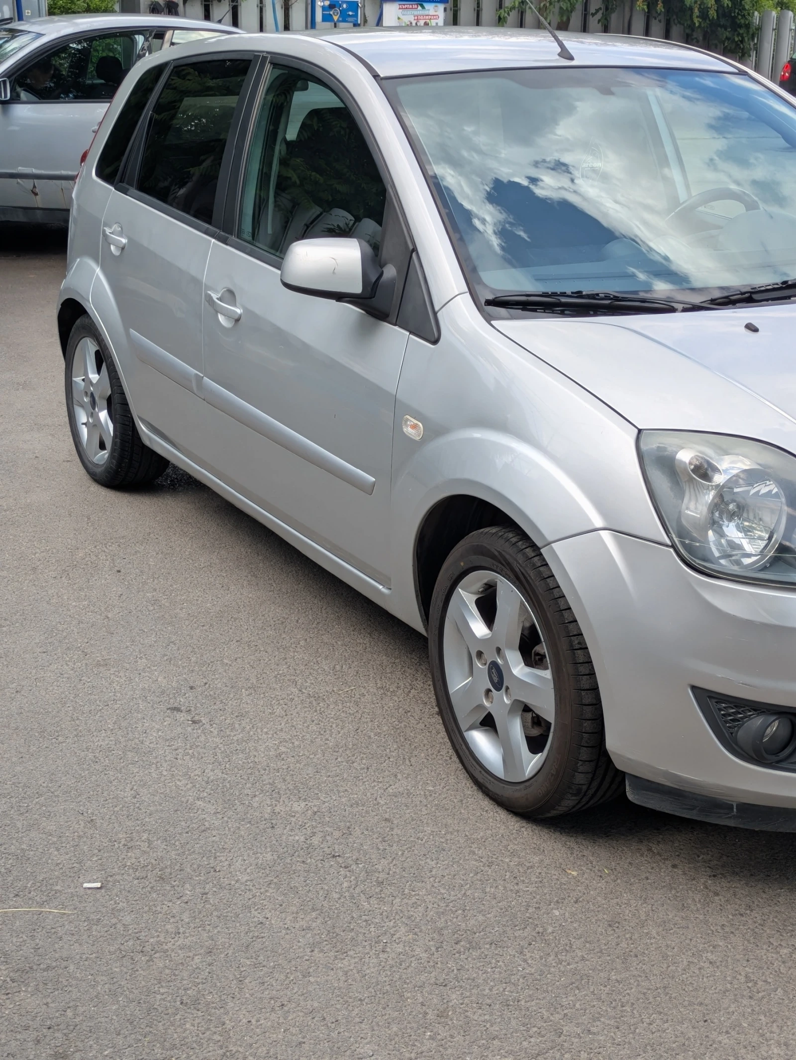Ford Fiesta, снимка 4 - Автомобили и джипове - 55098087