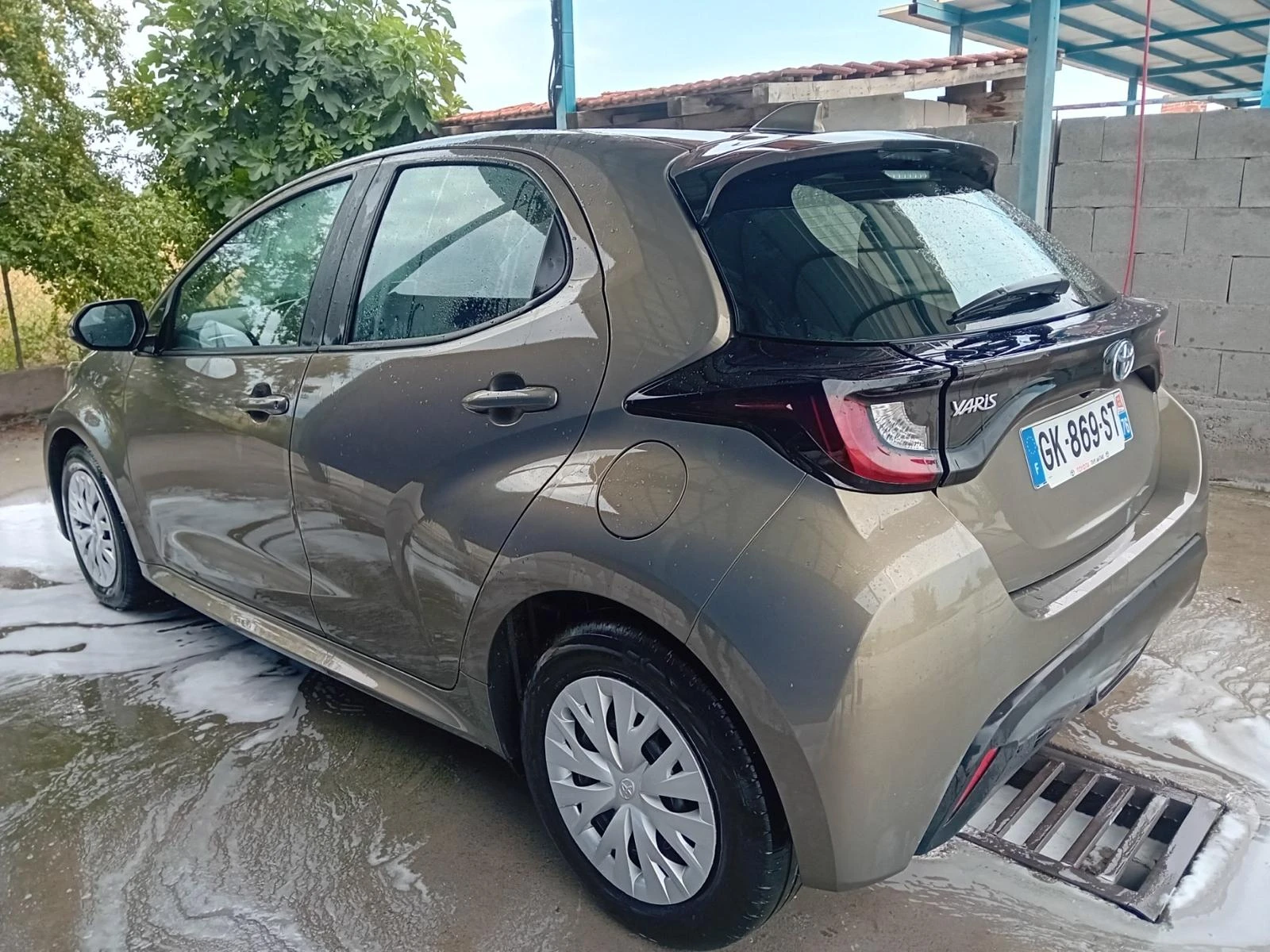 Toyota Yaris, снимка 4 - Автомобили и джипове - 55144623