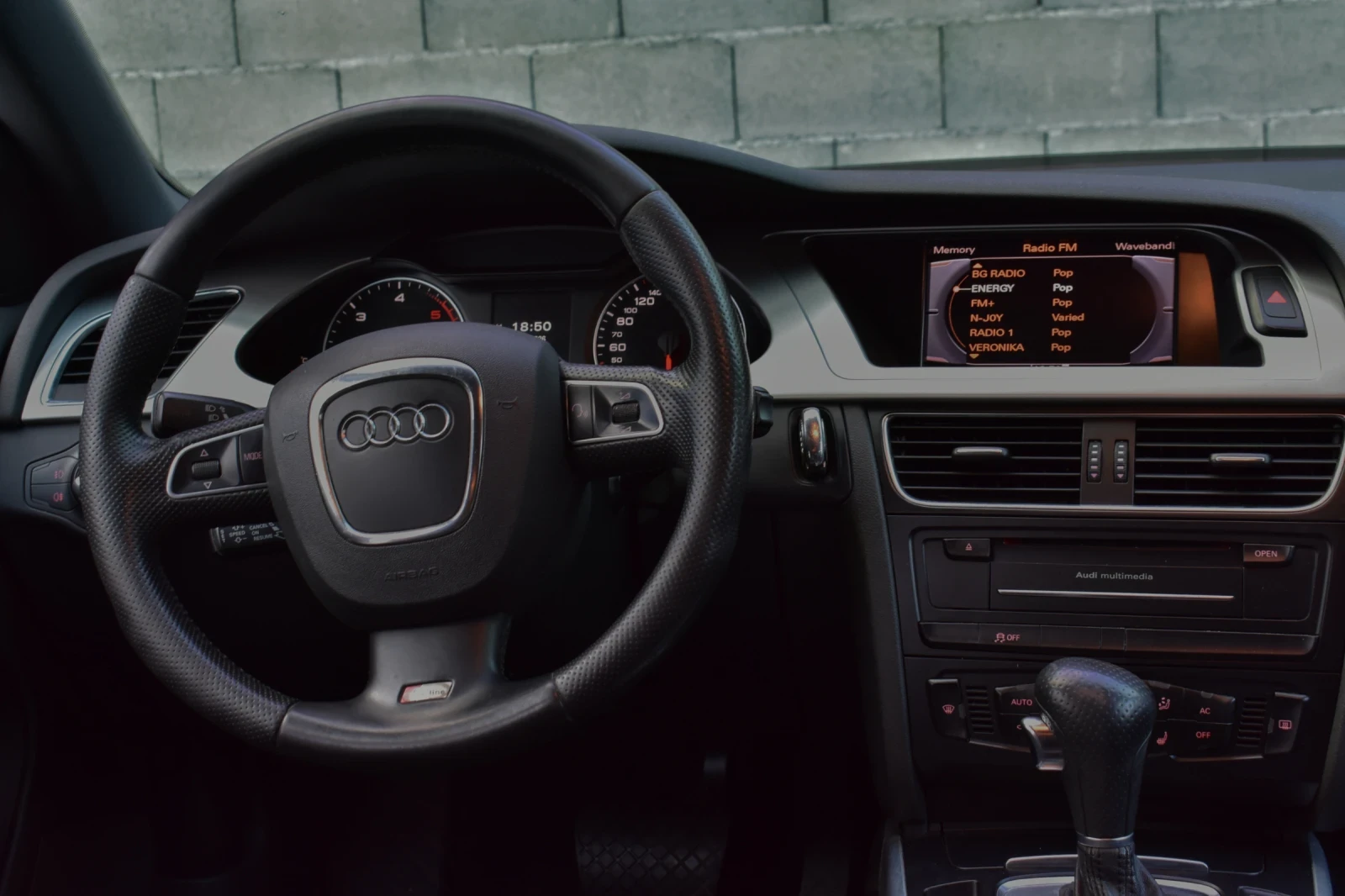 Audi A4 3.0TDI QUATTRO//Sline, снимка 11 - Автомобили и джипове - 55269463