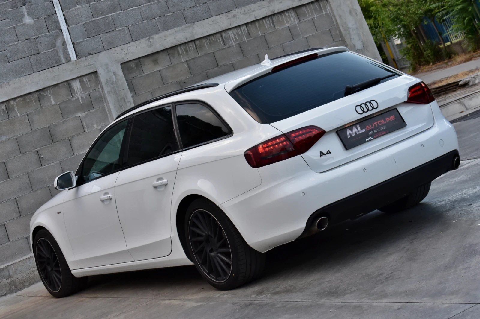 Audi A4 3.0TDI QUATTRO//Sline, снимка 4 - Автомобили и джипове - 55269463
