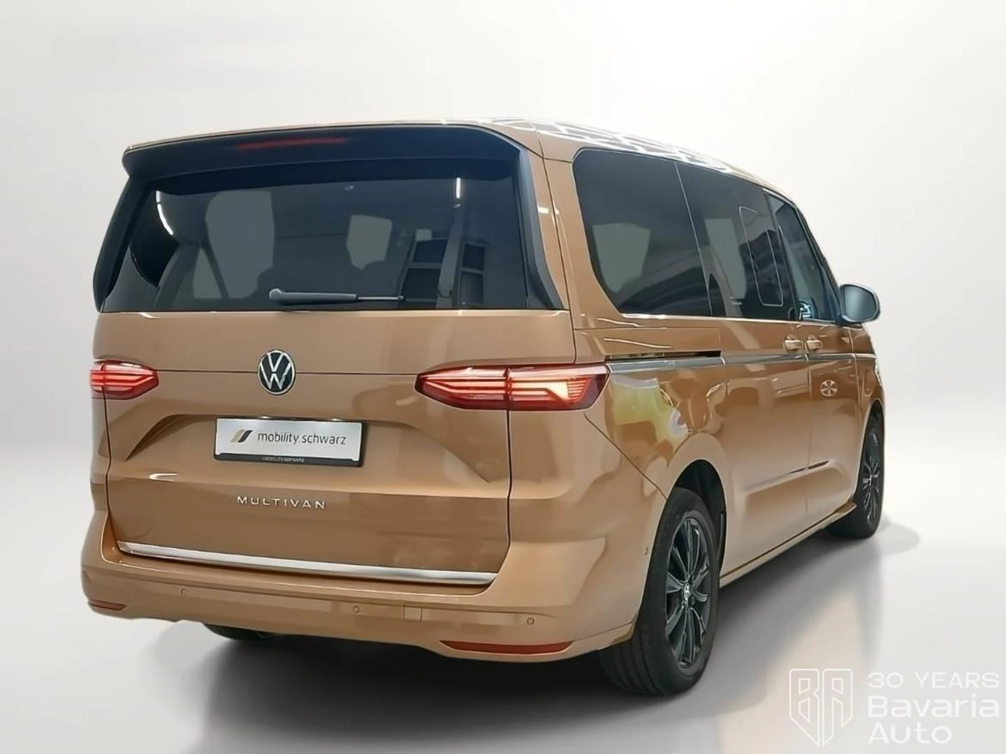 VW Multivan Style lang DSG Easy Open Basic, снимка 5 - Автомобили и джипове - 55317956