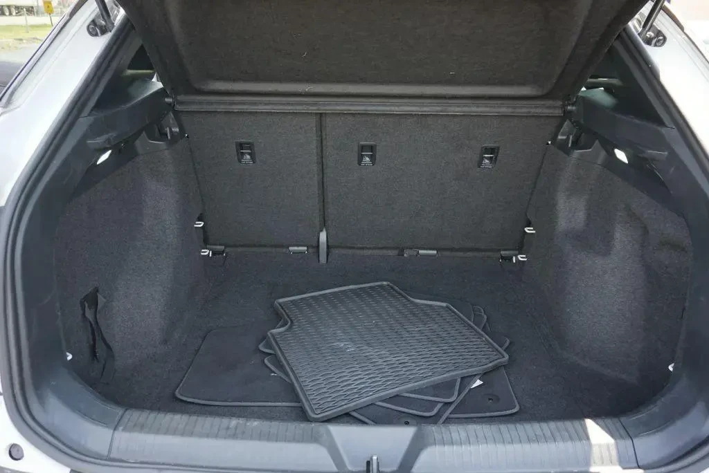 VW ID.4 Pro AWD, снимка 15 - Автомобили и джипове - 55511556