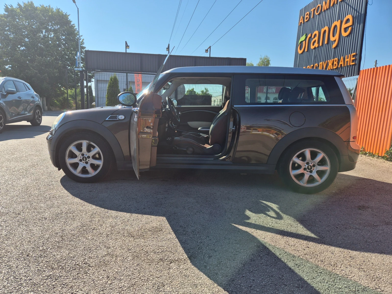 Mini Clubman, снимка 4 - Автомобили и джипове - 55646260