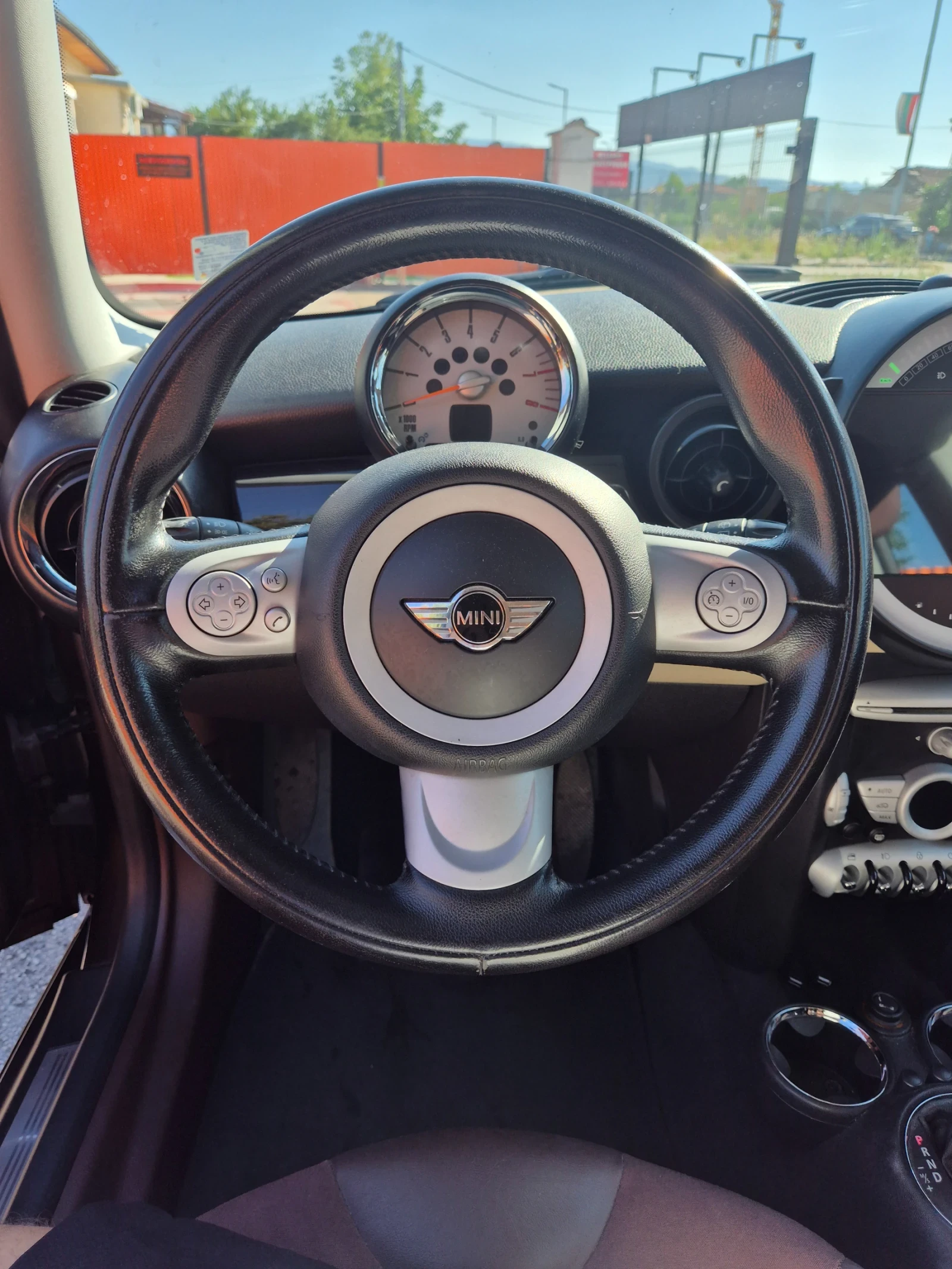 Mini Clubman, снимка 10 - Автомобили и джипове - 55646260